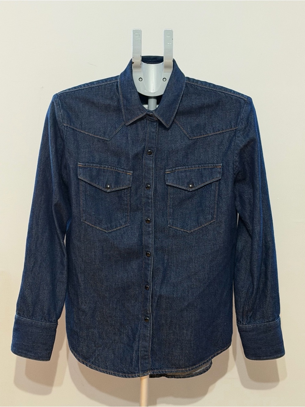 Rag & Bone Women’s Blue Denim Western Snap Shirt Size M Excellent Condition - Picture 4 of 13
